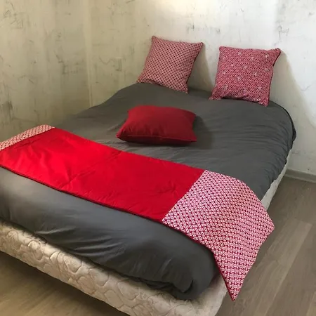 Chez Nini Homestay Albertville